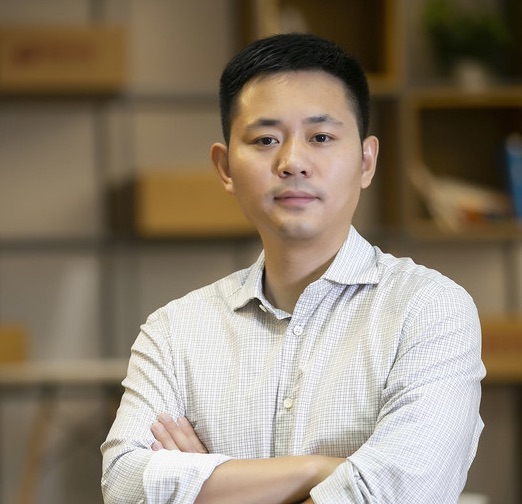 Dr. Ricky Ye